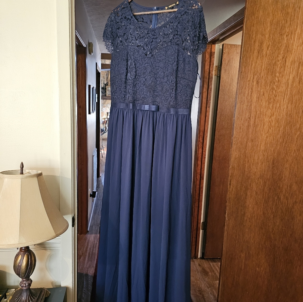 Elegant Navy Blue Lace Gown